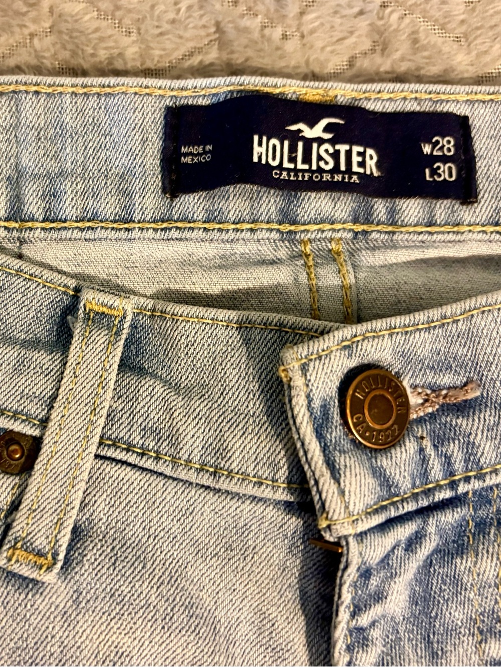 Hollister Women’s Light Blue Denim Jeans - Slim Fit
